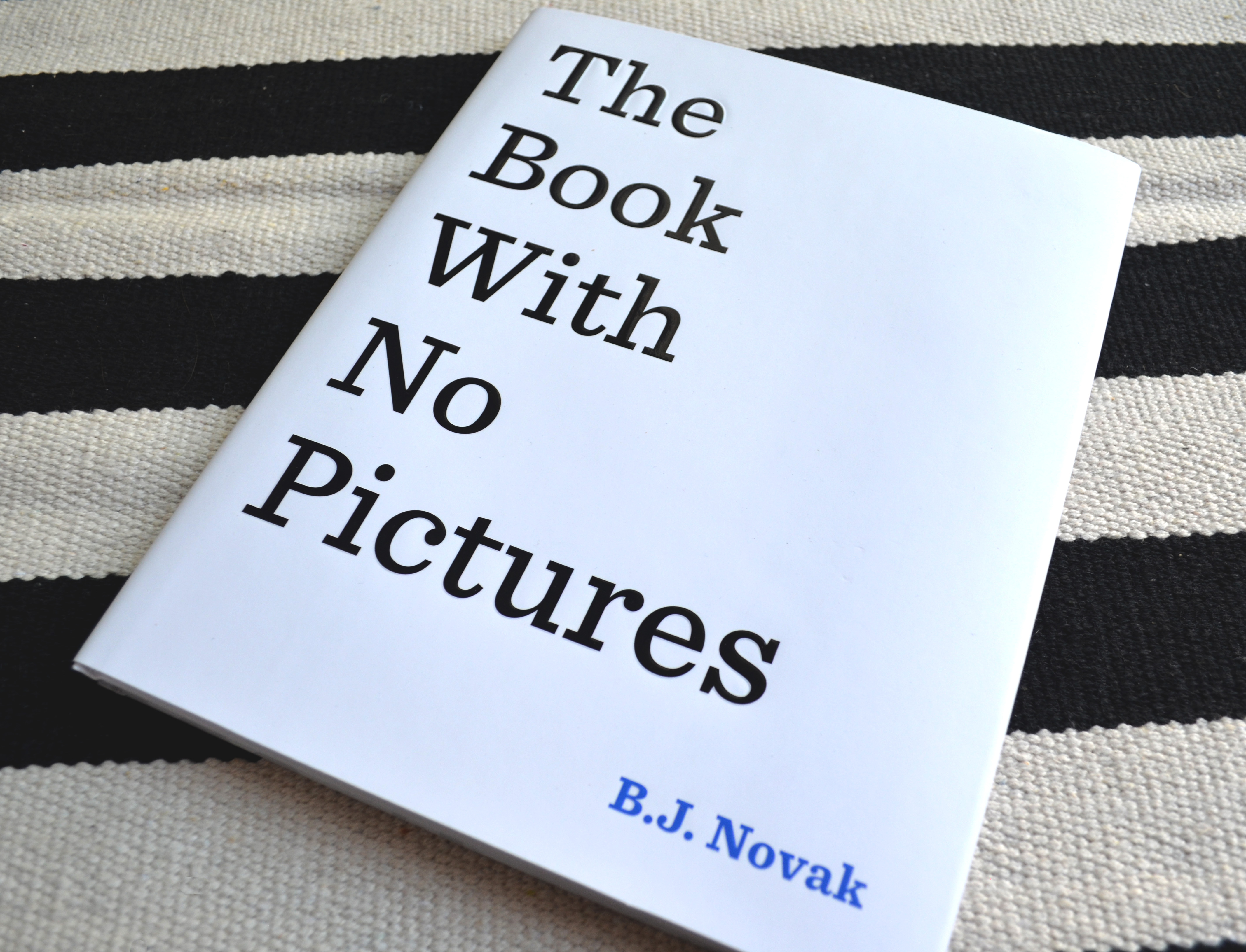 the book with no pictures pages