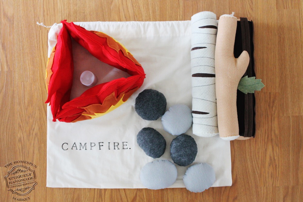 The Homespun Market campfire play set