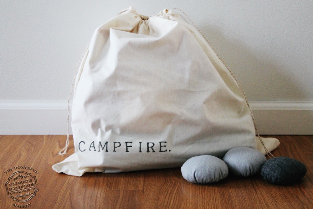 The Homespun Market campfire play set